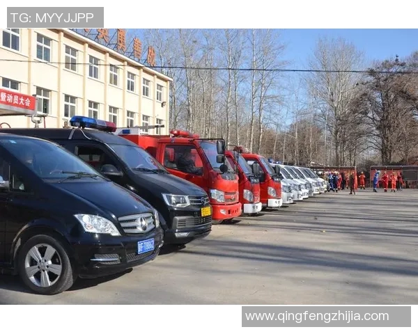 法兰克福球员西姆斯入选国家队备战,展示实力与担当 法兰克福球员西姆斯入选国家队备战,展示实力与担当